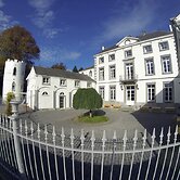 Luxurious Mettet Mansion