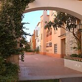 Cozy Apartment in Empuriabrava With Swimming Pool