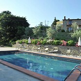 Villa in Lisciano Niccone With Pool & Nature