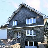 Apartment in Liege With Sauna & Hot Tub