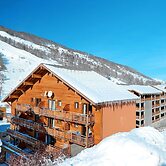 Slopeside Chalet in Vars