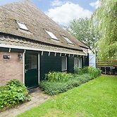 Inviting Farmhouse in 't Zand near Marine Museum