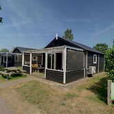 Glamping With Comfort in Ijhorst