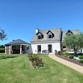 Peaceful Garden Retreat, Epiniac