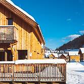 Lovely Chalet With Whirlpool