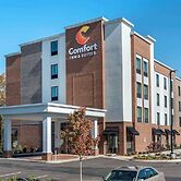 Comfort Inn & Suites Downtown near University