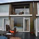 Cosy Holiday Home on Lake Veere