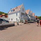 Luxurious Apartment in Koudekerke With Parking