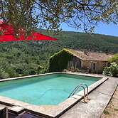Holiday Home in Lacoste With Pool