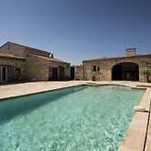 Vineyard Villa in Montfrin
