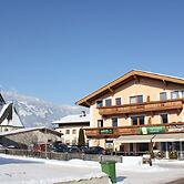 Spacious Apartment in Uderns near Ski Area