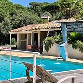 Villa in La Croix-valmer With Sea Views