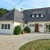 Charming Breton House in Henansal