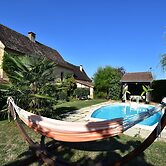 Peaceful Villa in Saint-jory