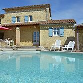 Villa in Les Mages With Swimming Pool