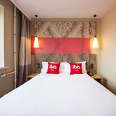 Ibis Harbin West Railway Station Wanda plaza hotel