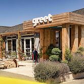 Greet Hotel Marseille Provence Aéroport