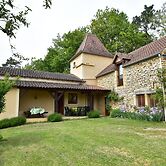 Holiday Home With Private Garden