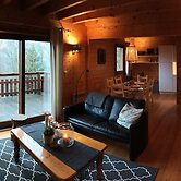 Lakeside Escape for 6 Guests