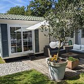 Charming Chalet in Goedereede With Open Area