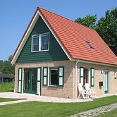 Detached Holiday Home near Grevelingenmeer Lake
