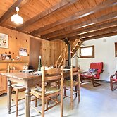 Quiet Chalet With Garden