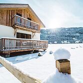 Classic Chalet With Infrared Sauna