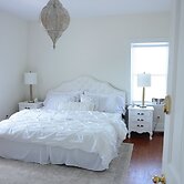 The Hugh Boutique B&B