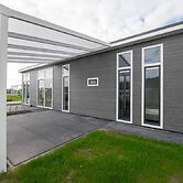Modern, High-quality Chalet With Wifi Near the Oosterschelde