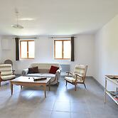 Cottage in Le Bourg-dun Near the Sea