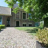 Idyllic Rural Home With Bikes