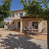 Friendly Villa Escape
