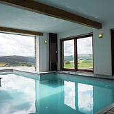 Villa Les Charmes - Premium Villa for 20 Guests