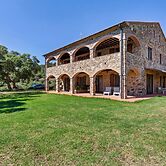 Farmhouse in Suvereto With Sea Views