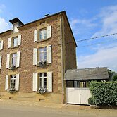 Unique Holiday Home in Virton with Hot Tub