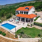 Splendid Villa With Panoramic View