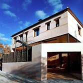 House with Pool in Cabañeros National Park near Madrid & Toledo