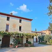 Farmhouse in Umbertide Near Golf Club