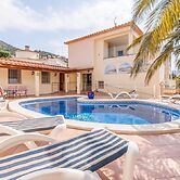 Modern Villa in Roses With Private Pool