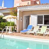 Horacio Villa is Located near Center of Vilamoura