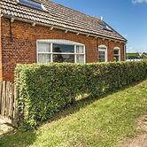 Quaint Holiday Home in Nieuwvliet-Bad near Sea Beach