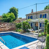 Conventional Holiday Home in Umag With Private Pool
