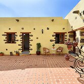 Luxurious Villa in Las Palmas With Swimming Pool