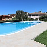 Cottage Near Lake Garda With Pool