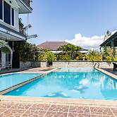 RedDoorz Premium @ Sea Residence Manado