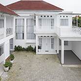 RedDoorz Syariah near RSUD Kota Bogor