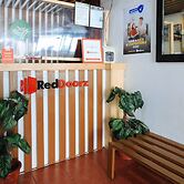 RedDoorz near OWWA Pasay