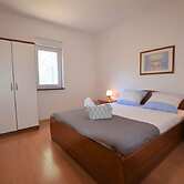 Holiday House in a Quiet Area Near the Sea, Private Garden, Terrace an