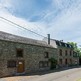 Cottage in Ferrieres With Sauna & Garden