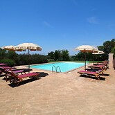 Farmhouse in Montalto Near the Sea